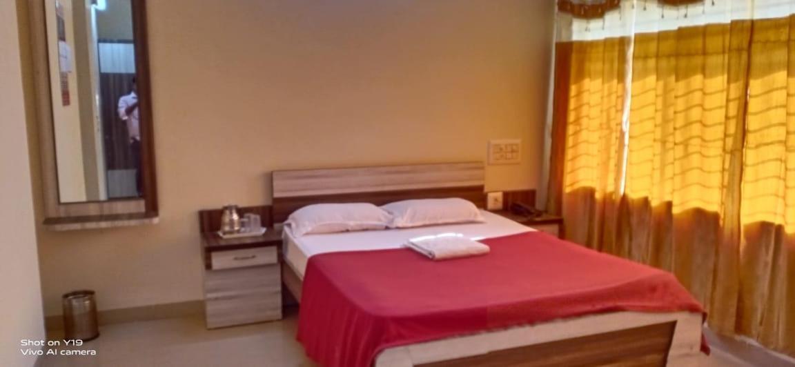 Sai Skanda Hotel Subrahmanya Exterior photo